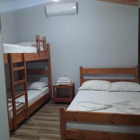 Kompleksi Algedi