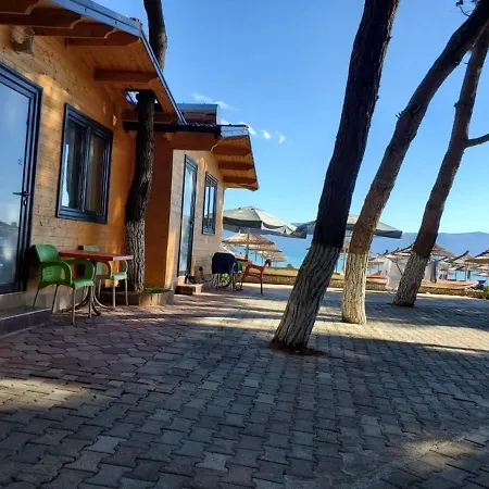 Hotel Kompleksi Algedi *